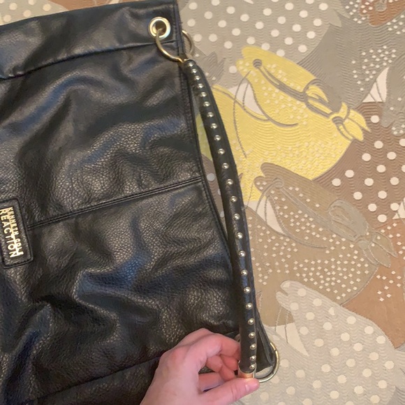 Kenneth Cole Reaction Black & Gold Bag - Picture 5 of 12